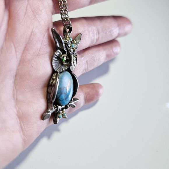 Silver Tone Blue Stone Owl Pendant Necklace 18" Chain - Picture 3 of 13
